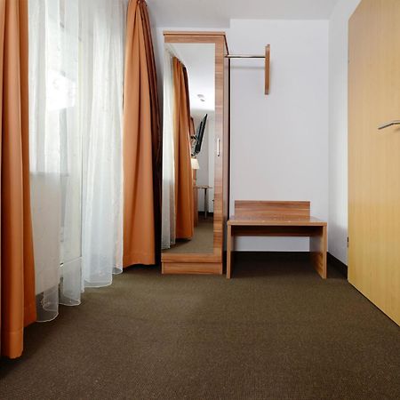 Hotel Bayerisch Meran บัดไฟลน์บาค ภายนอก รูปภาพ